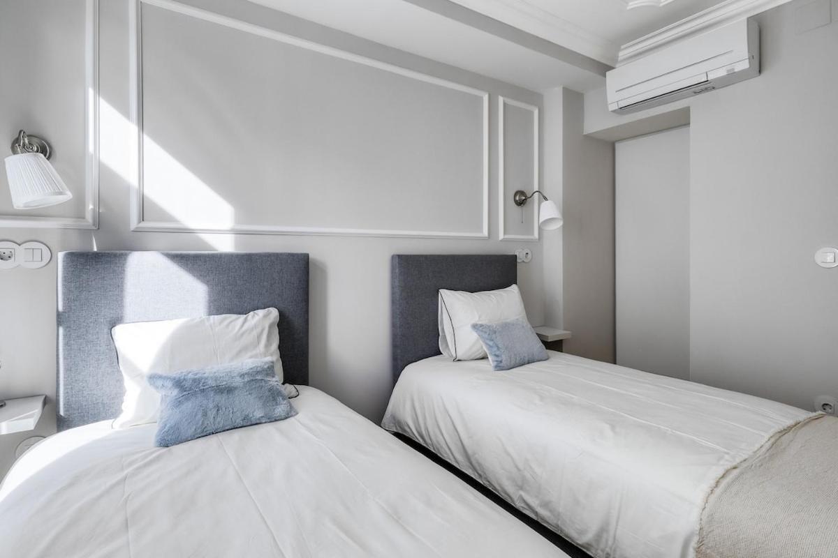 Lisbon Beautiful 2 Bedroom Apartment With Views In Rua Augusta Lisboa Eksteriør bilde